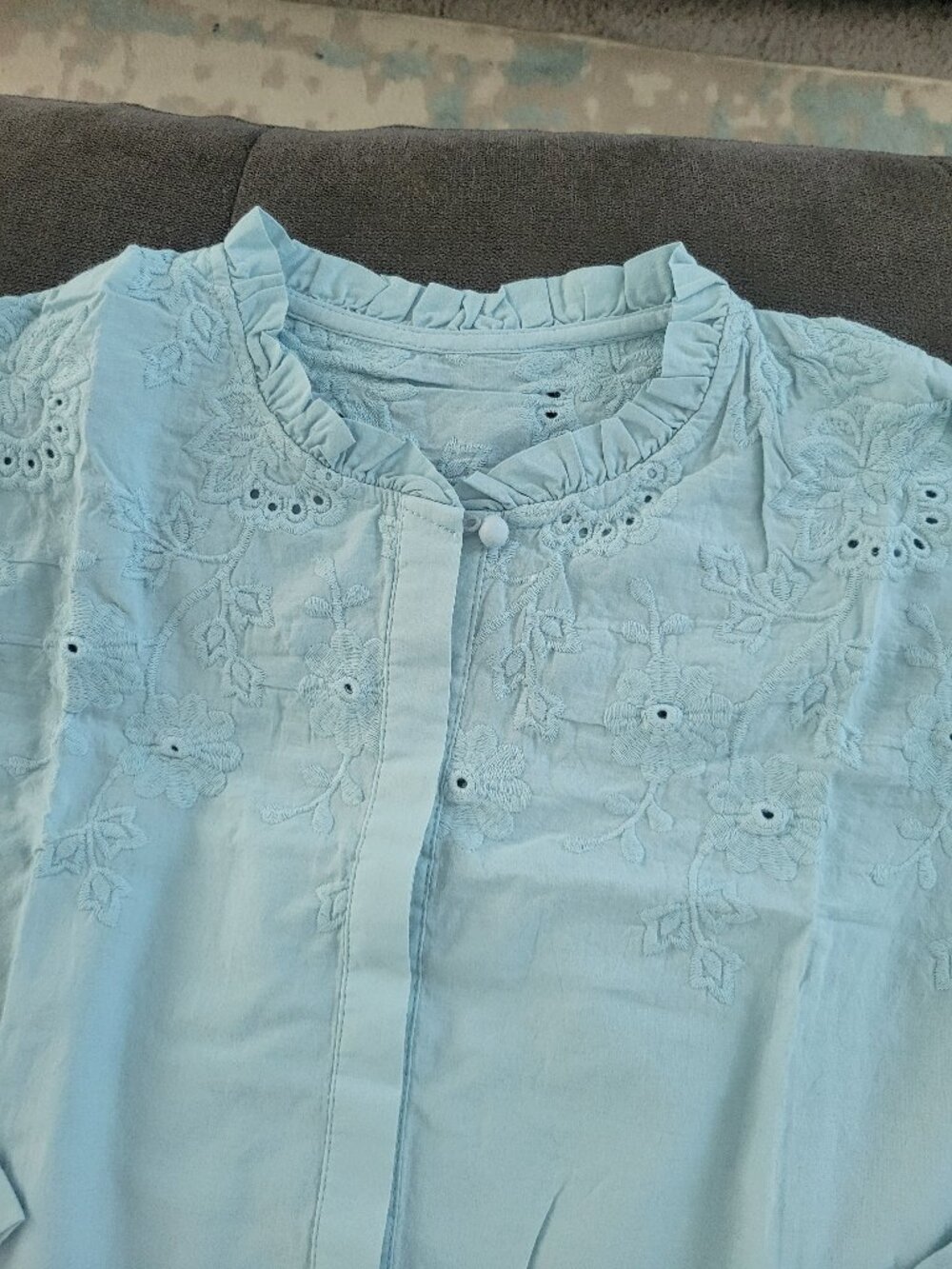 Zhaoyuyu Cotton Blouse with Eyelet Embroidery Bracelet Sleeves Sky Blue sz M L